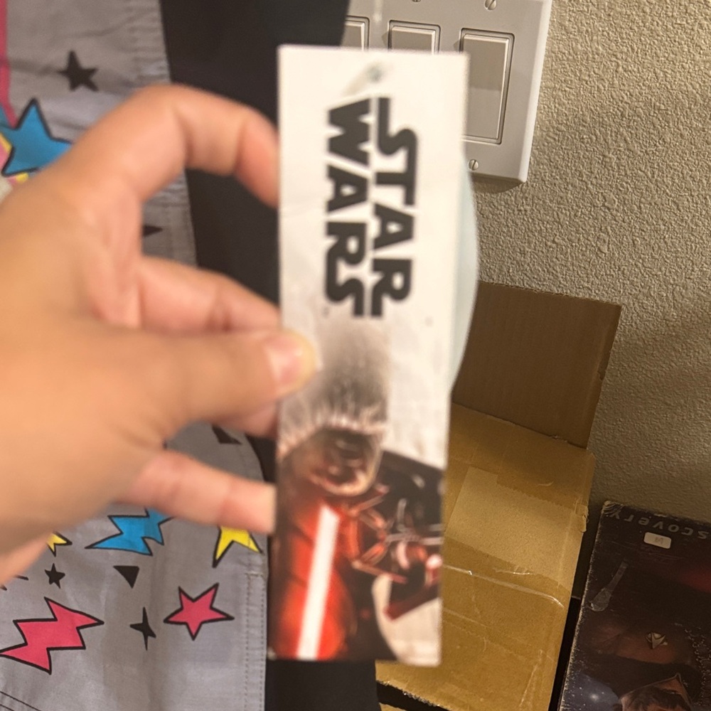 Star Wars R2-D2 scrub Top - Picture 2 of 4